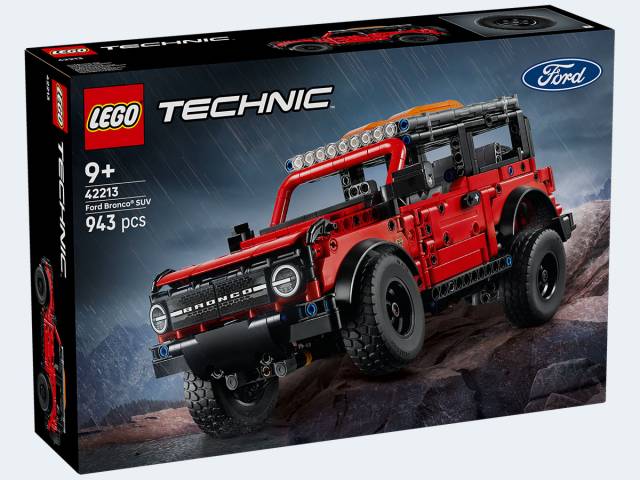 LEGO Technic Ford Bronco Offroader