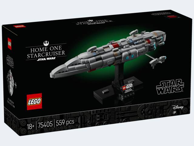 LEGO Star Wars Home One Starcruiser