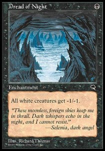 Dread of Night TP- Uncommon Light Played Englisch
